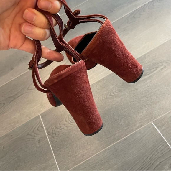 Prada Burgundy suede pumps (Sz 36) - Picture 7 of 15